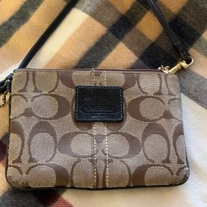 COACH Signature C Print Fabric Zip Wristlet